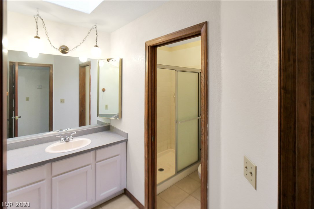 2219 Portabello Road Las Vegas, NV 89119 - Photo 10 of 16 Gallery Image 10