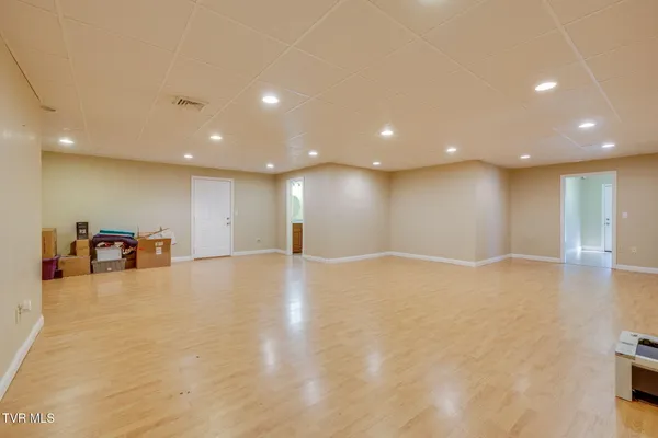 $612,000 | 1031 Hickory View Drive, Morristown, TN 37814