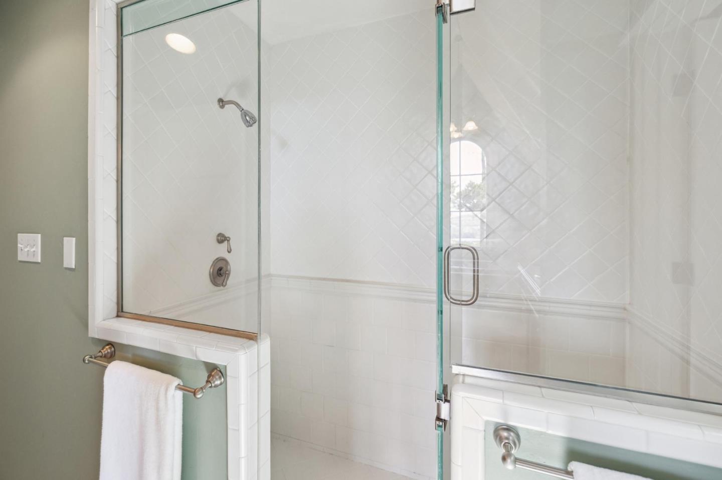 23865 Fairfield Place Carmel, CA 93923 - Photo 37 of 58 a bathroom with a shower