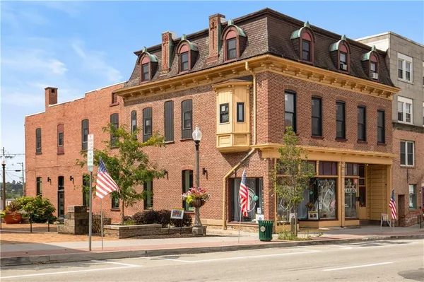 $599,000 | 127 West Main Street, Somerset, PA 15501