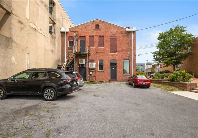 $599,000 | 127 West Main Street, Somerset, PA 15501