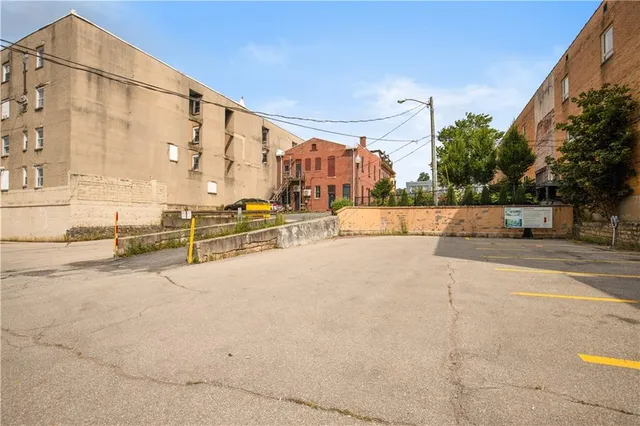 $599,000 | 127 West Main Street, Somerset, PA 15501