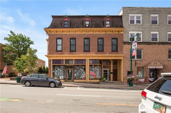 $599,000 | 127 West Main Street, Somerset, PA 15501