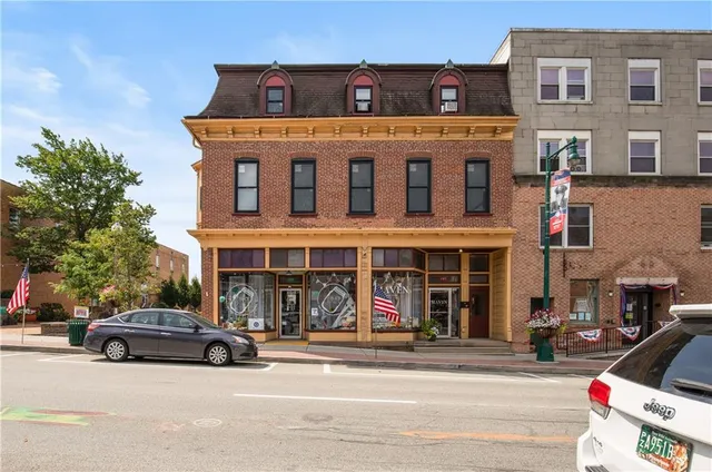 $599,000 | 127 West Main Street, Somerset, PA 15501
