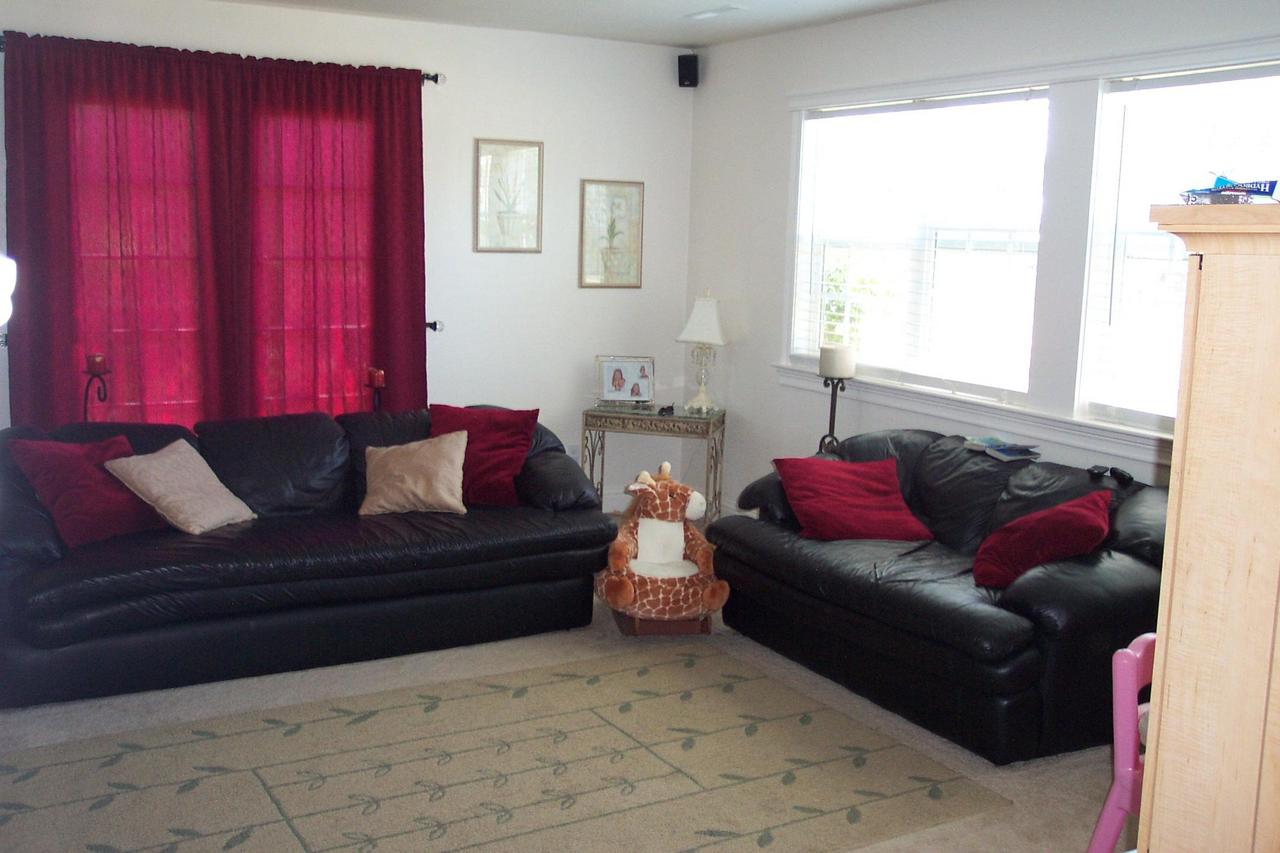16760 Prentice Road Cottonwood, CA 96022 - Photo 3 of 6 livingroom