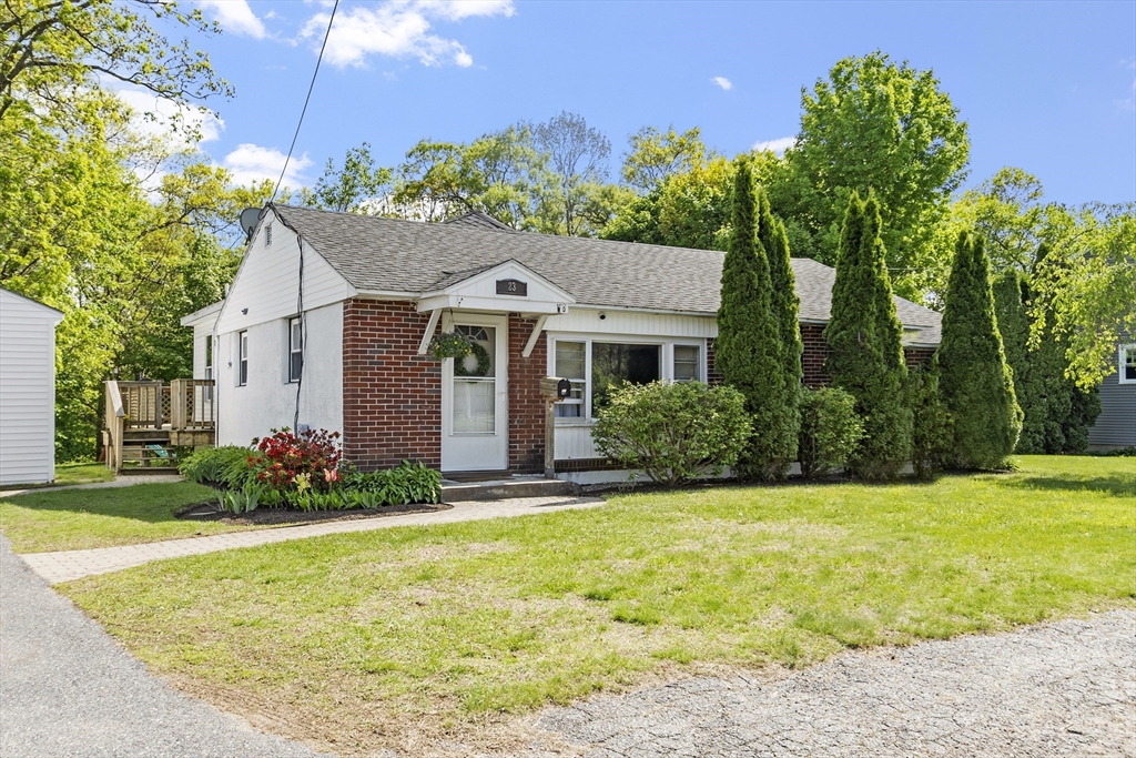 23 Longedge Road Clinton, MA 01510 - Photo 1 of 37 Gallery Image 1