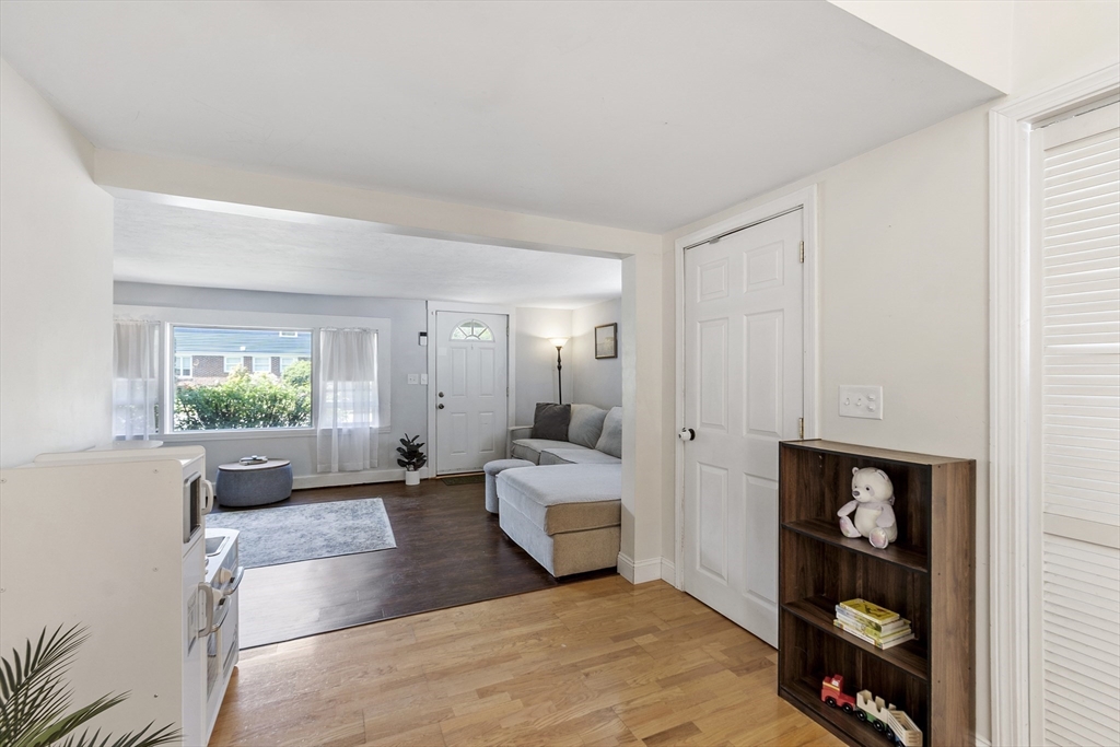23 Longedge Road Clinton, MA 01510 - Photo 11 of 37 Gallery Image 11