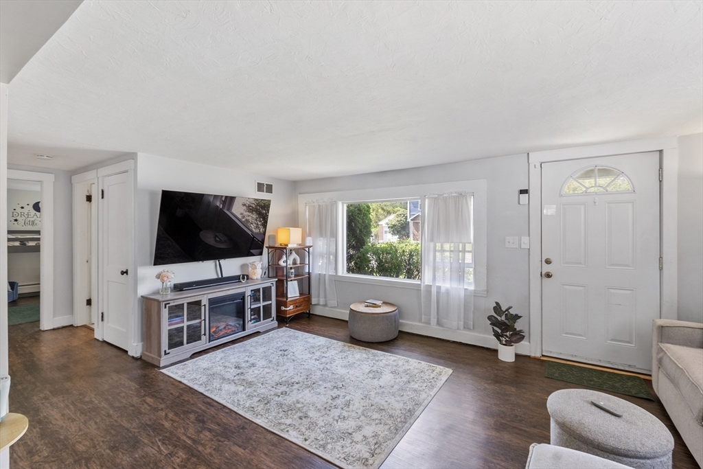 23 Longedge Road Clinton, MA 01510 - Photo 24 of 37 Gallery Image 24