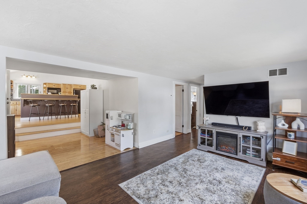 23 Longedge Road Clinton, MA 01510 - Photo 25 of 37 Gallery Image 25