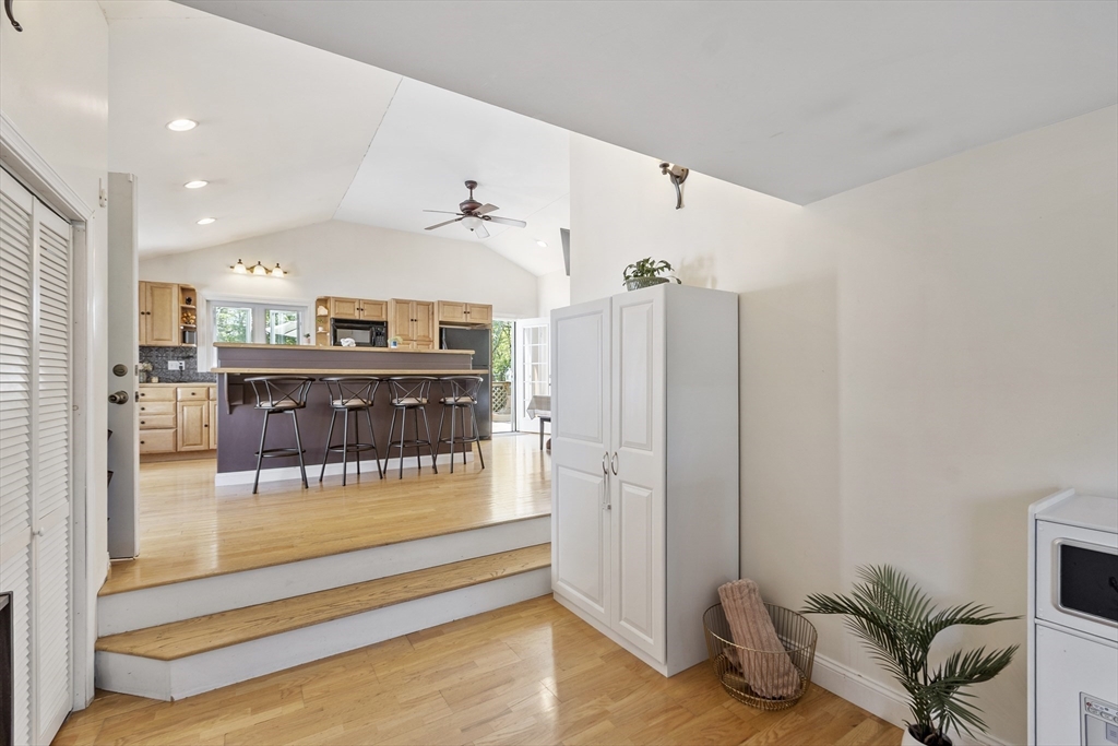 23 Longedge Road Clinton, MA 01510 - Photo 3 of 37 Gallery Image 3