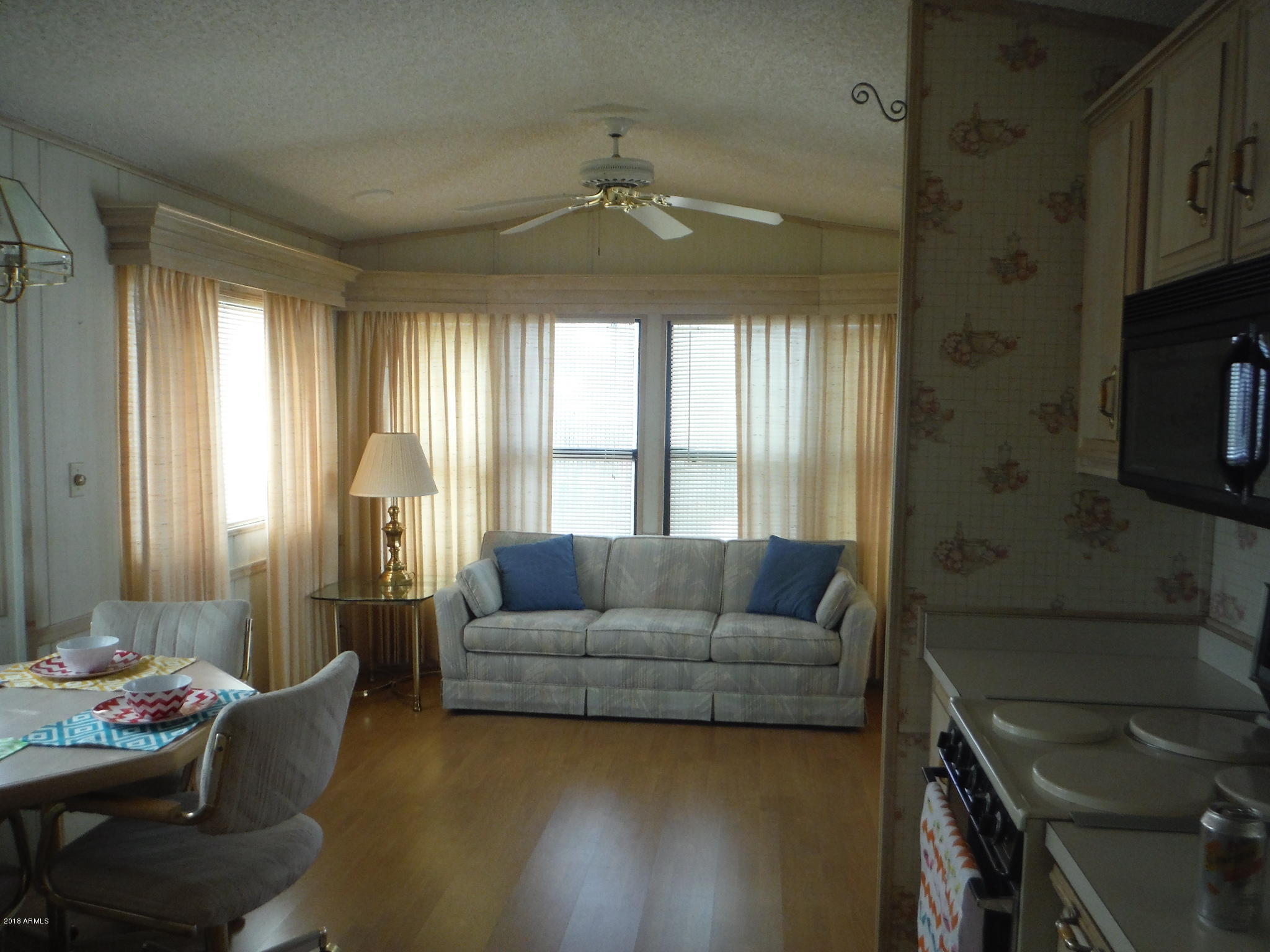 17200 West Bell Road, Unit 663 Surprise, AZ 85374 - Photo 2 of 12 009