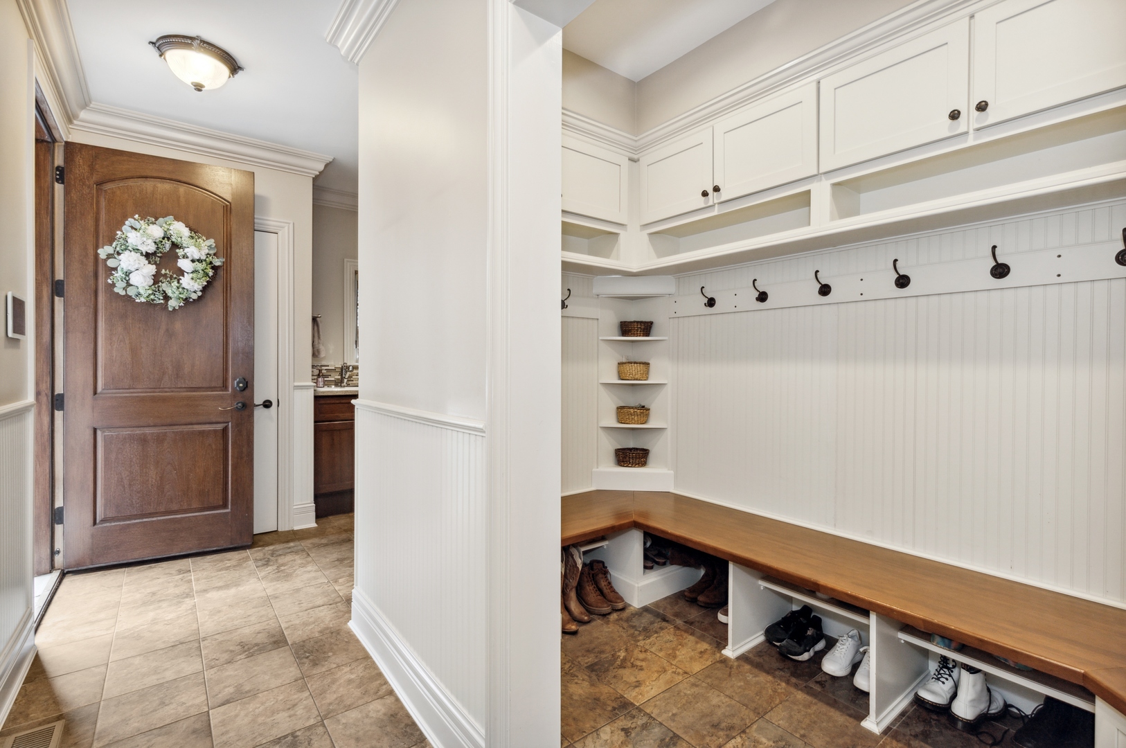 2770 Grace Road Northbrook, IL 60062 - Photo 19 of 51 a view of kitchen with furniture and wooden floor