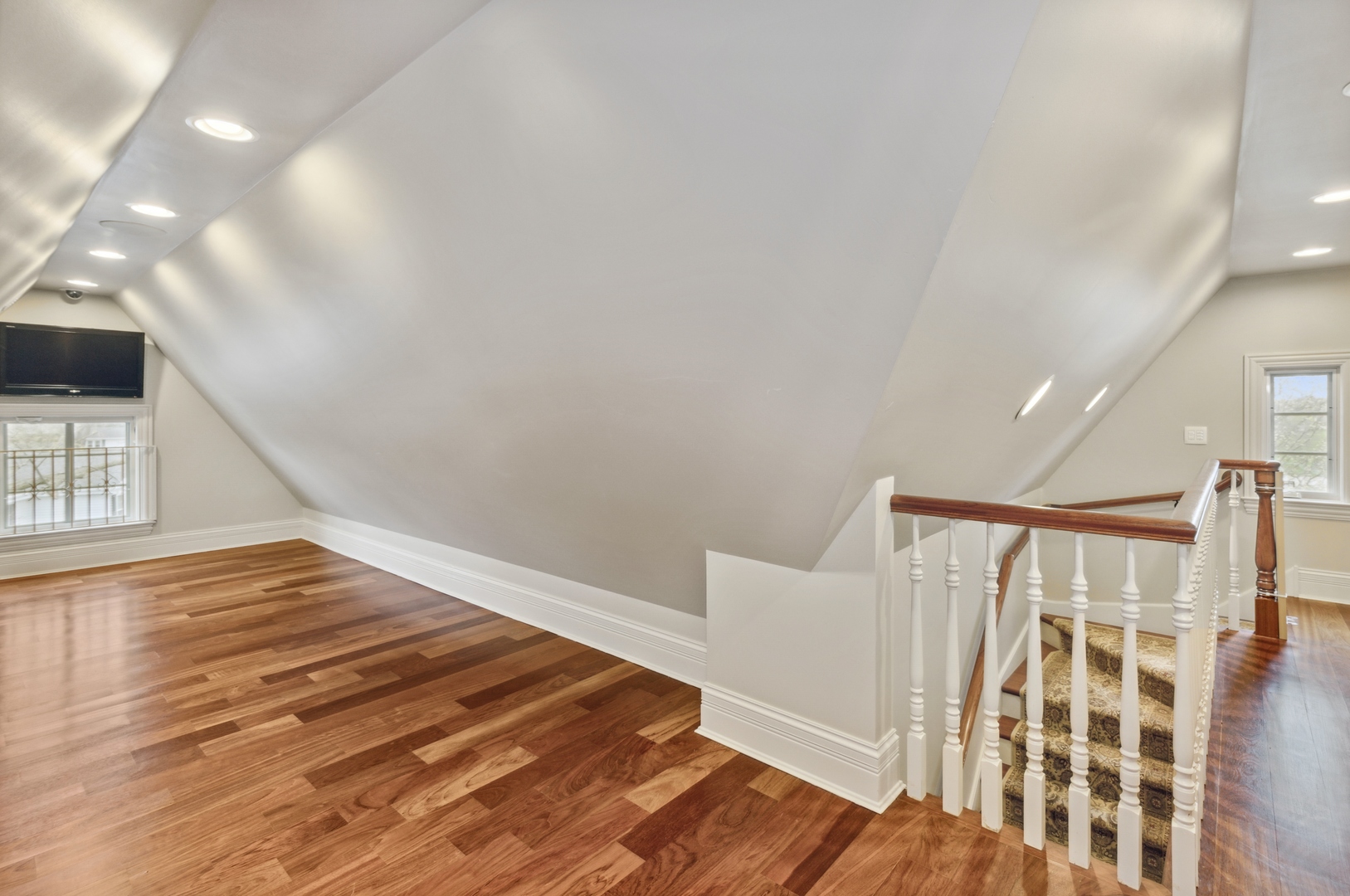 2770 Grace Road Northbrook, IL 60062 - Photo 31 of 51 a view of entryway with wooden floor
