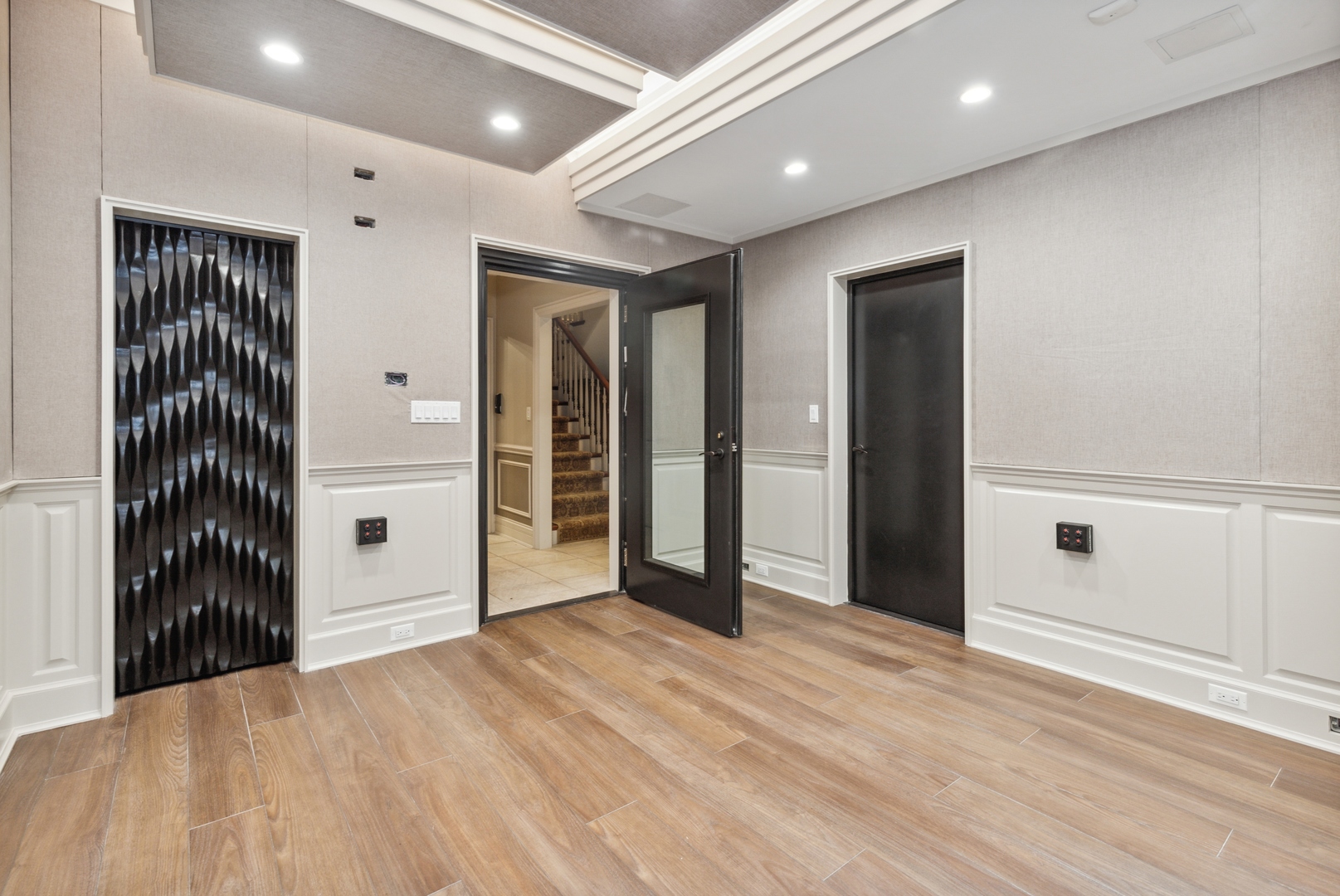 2770 Grace Road Northbrook, IL 60062 - Photo 38 of 51 a view of an empty room