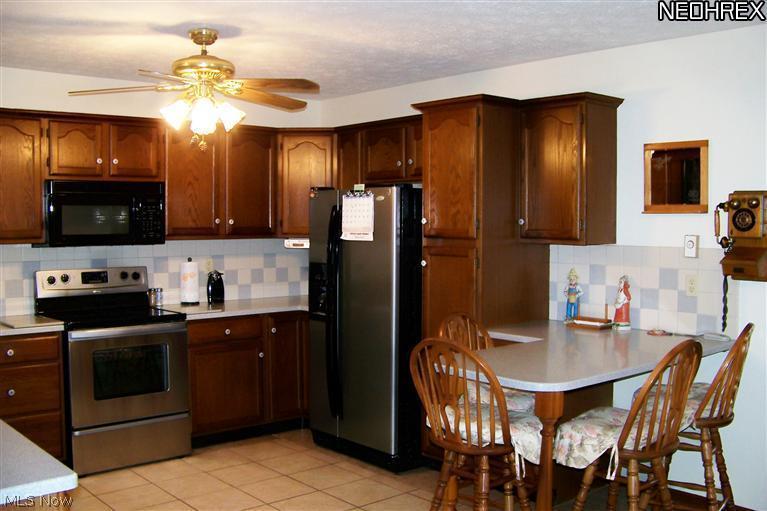 440 West Comet Road Clinton, OH 44216 - Photo 9 of 25