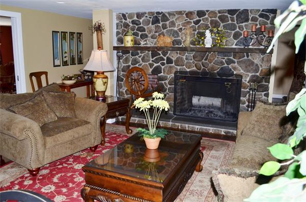 222 Old Connecticut Path Wayland, MA 01778 - Photo 6 of 30
