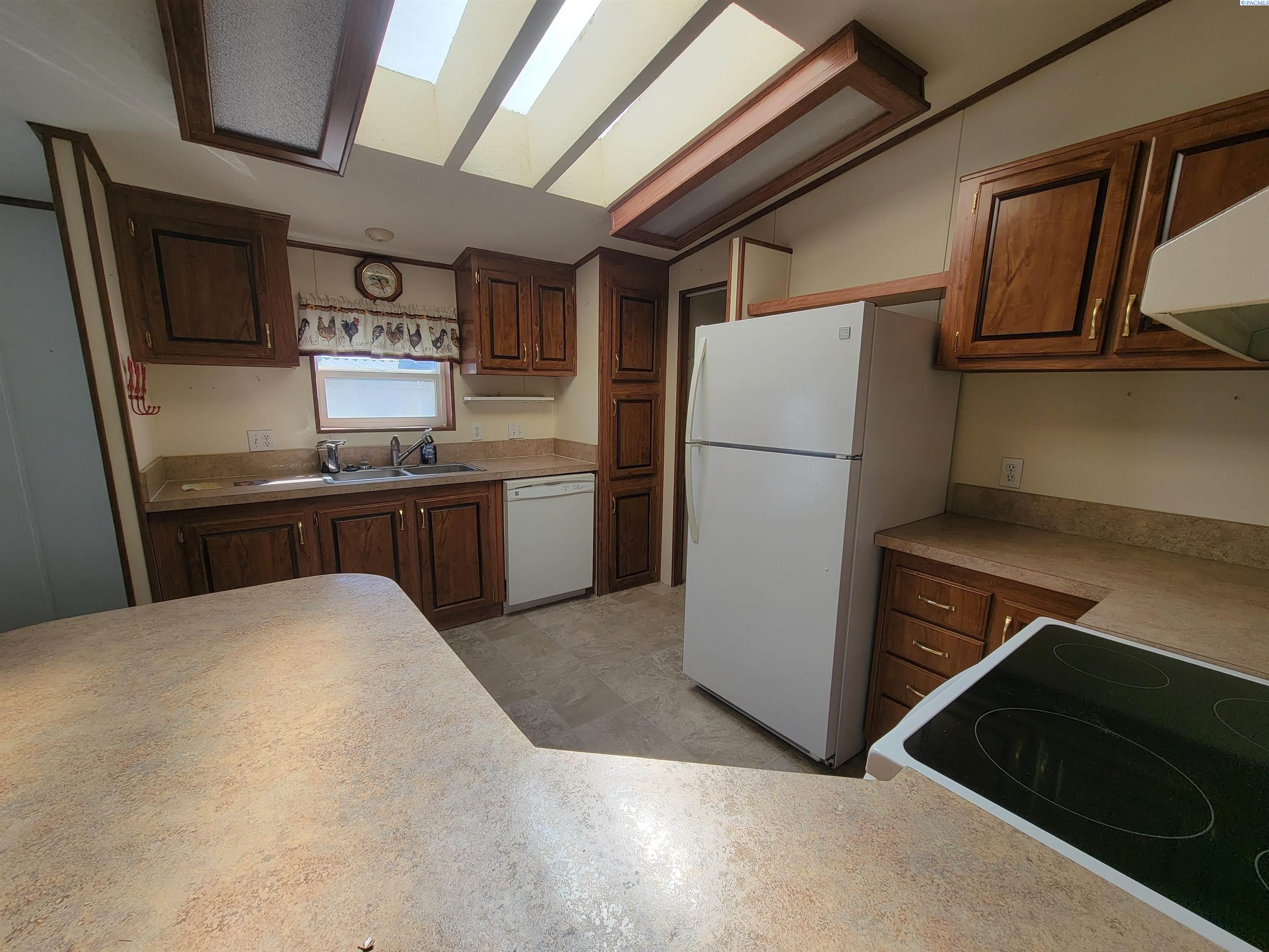 1100 South Euclid Road, Unit 36 Grandview, WA 98930 - Photo 5 of 25 Gallery Image 5