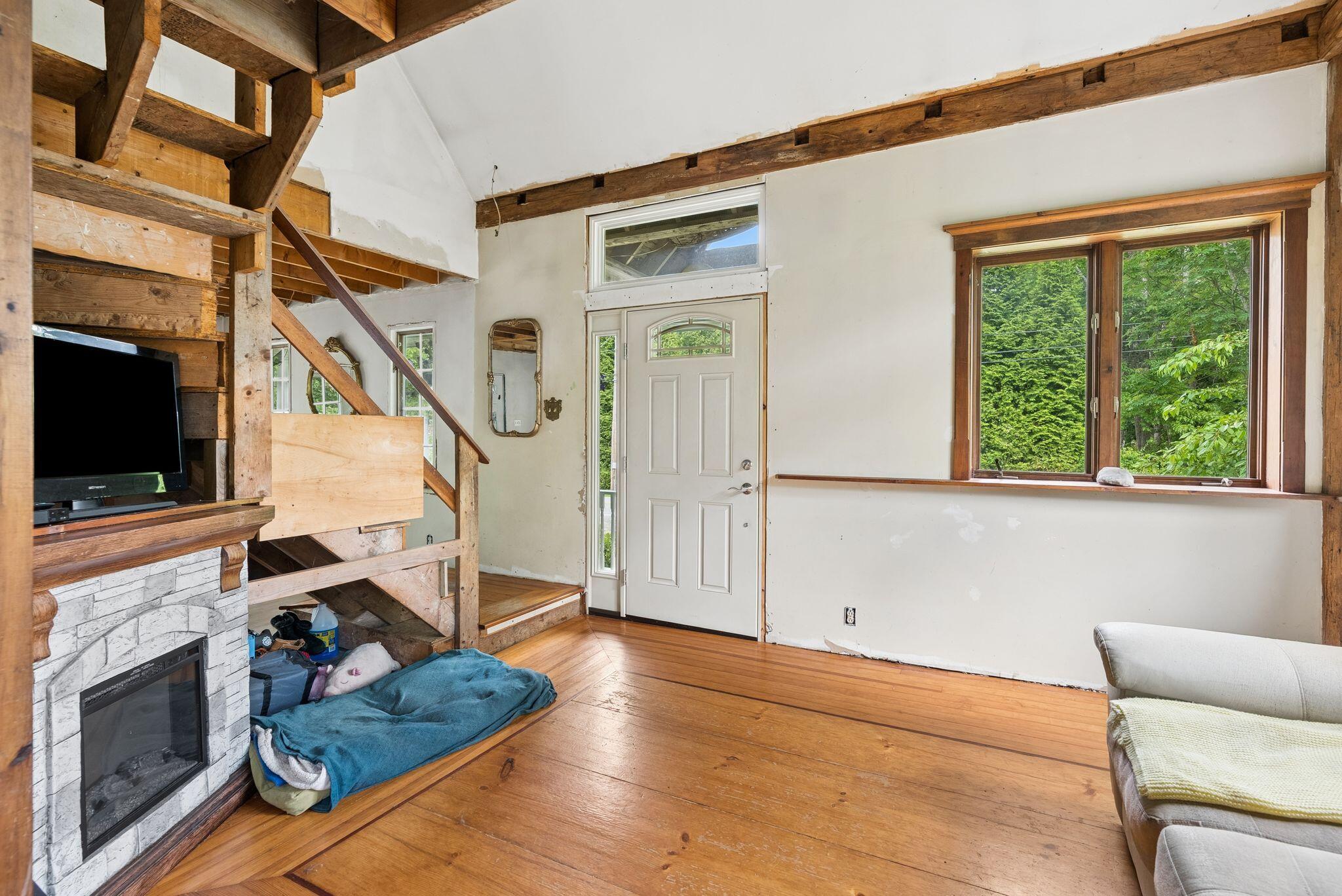 85 Old Port Road Kennebunk, ME 04043 - Photo 10 of 33 Front Entrance