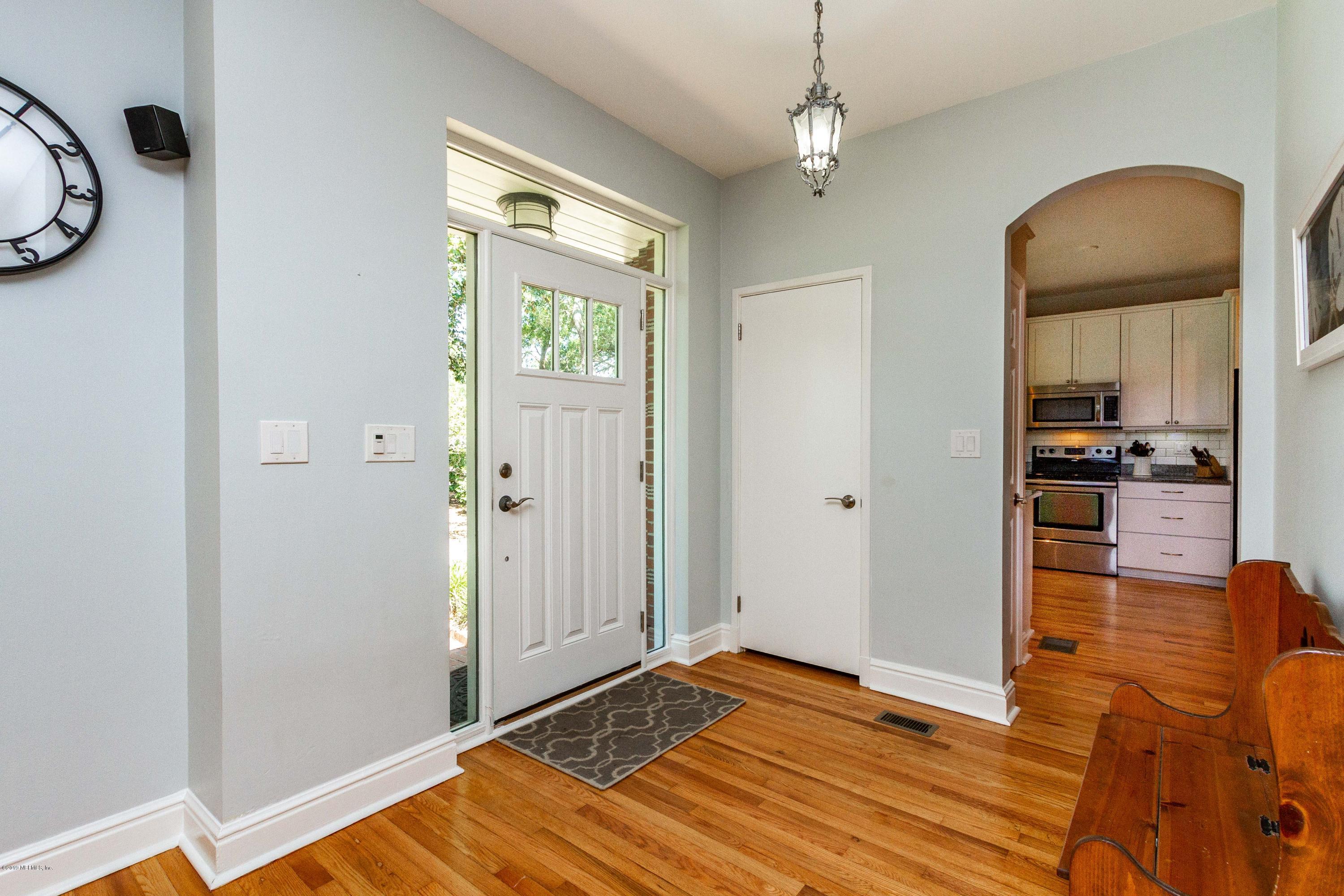 841 Penman Road Neptune Beach, FL 32266 - Photo 3 of 92 Foyer