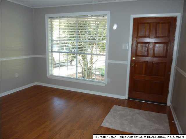 10170 Ridgely Drive Baton Rouge, LA 70809 - Photo 4 of 21