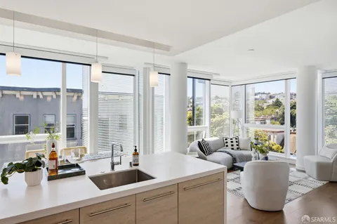 $1,298,988 | 555 Fulton Street, Unit 432, San Francisco, CA 94102