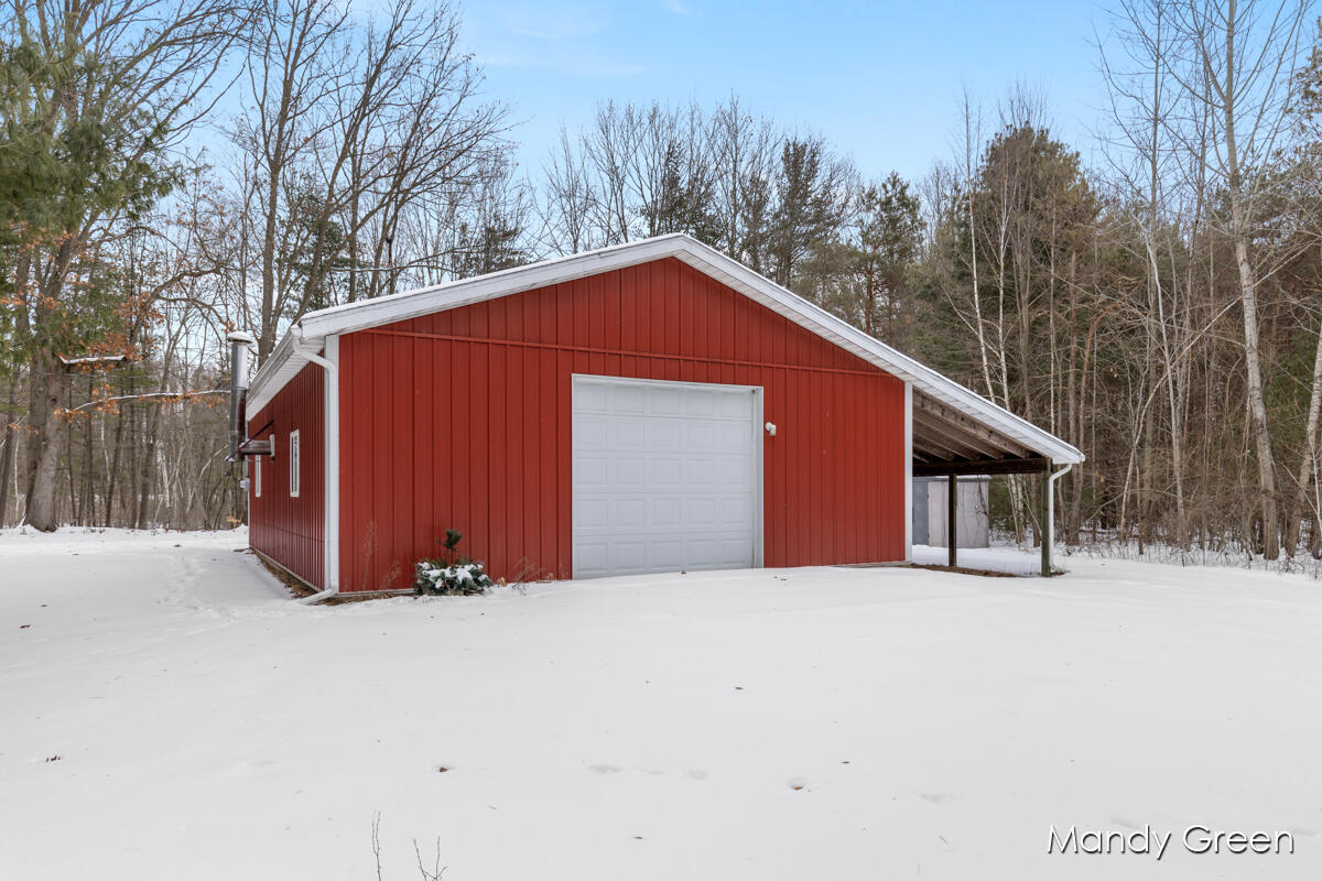 4070 Sidney Road Sheridan, MI 48884 - Photo 3 of 24 IMG_1019