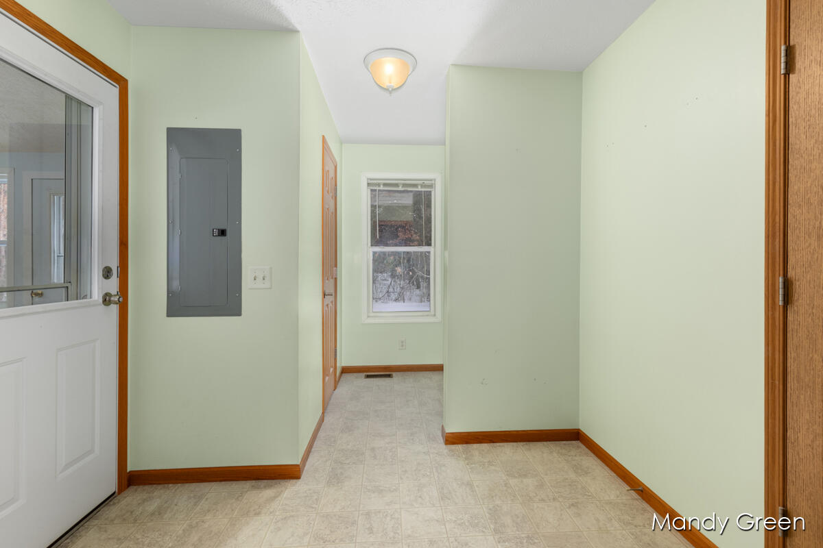 4070 Sidney Road Sheridan, MI 48884 - Photo 5 of 24 IMG_1012