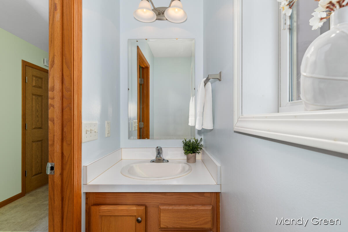 4070 Sidney Road Sheridan, MI 48884 - Photo 6 of 24 IMG_1013