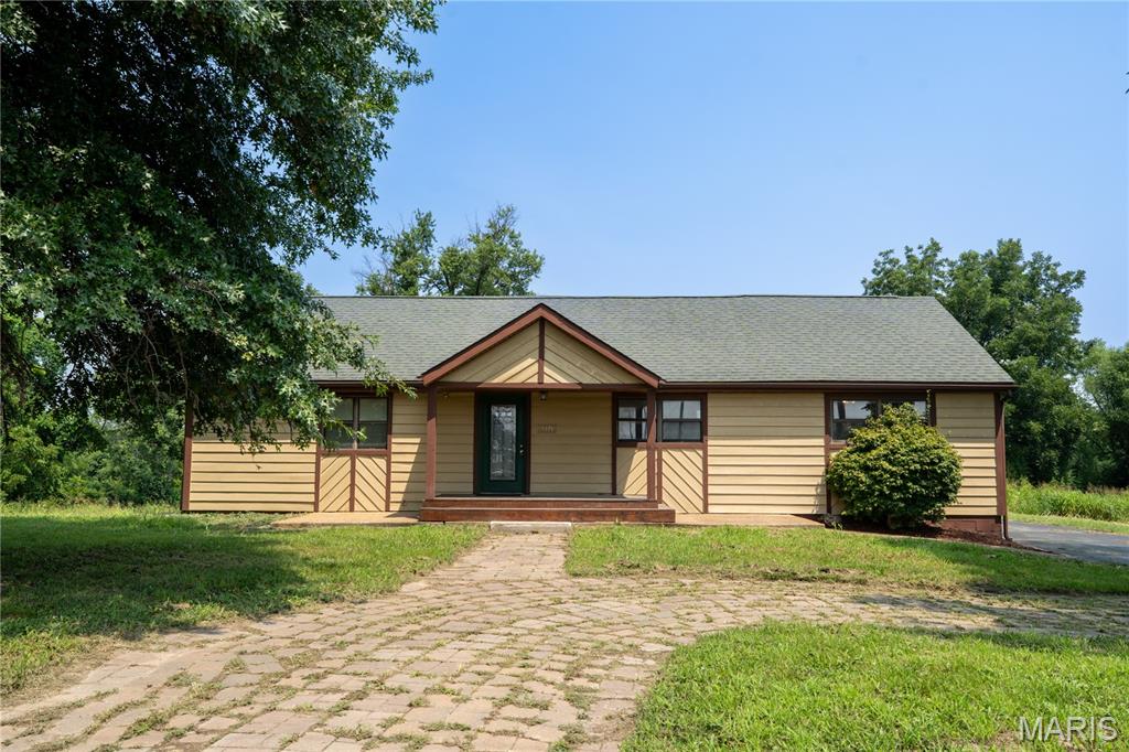 5171 Old Alton Edwardsville Road Edwardsville, IL 62025 - Photo 4 of 73