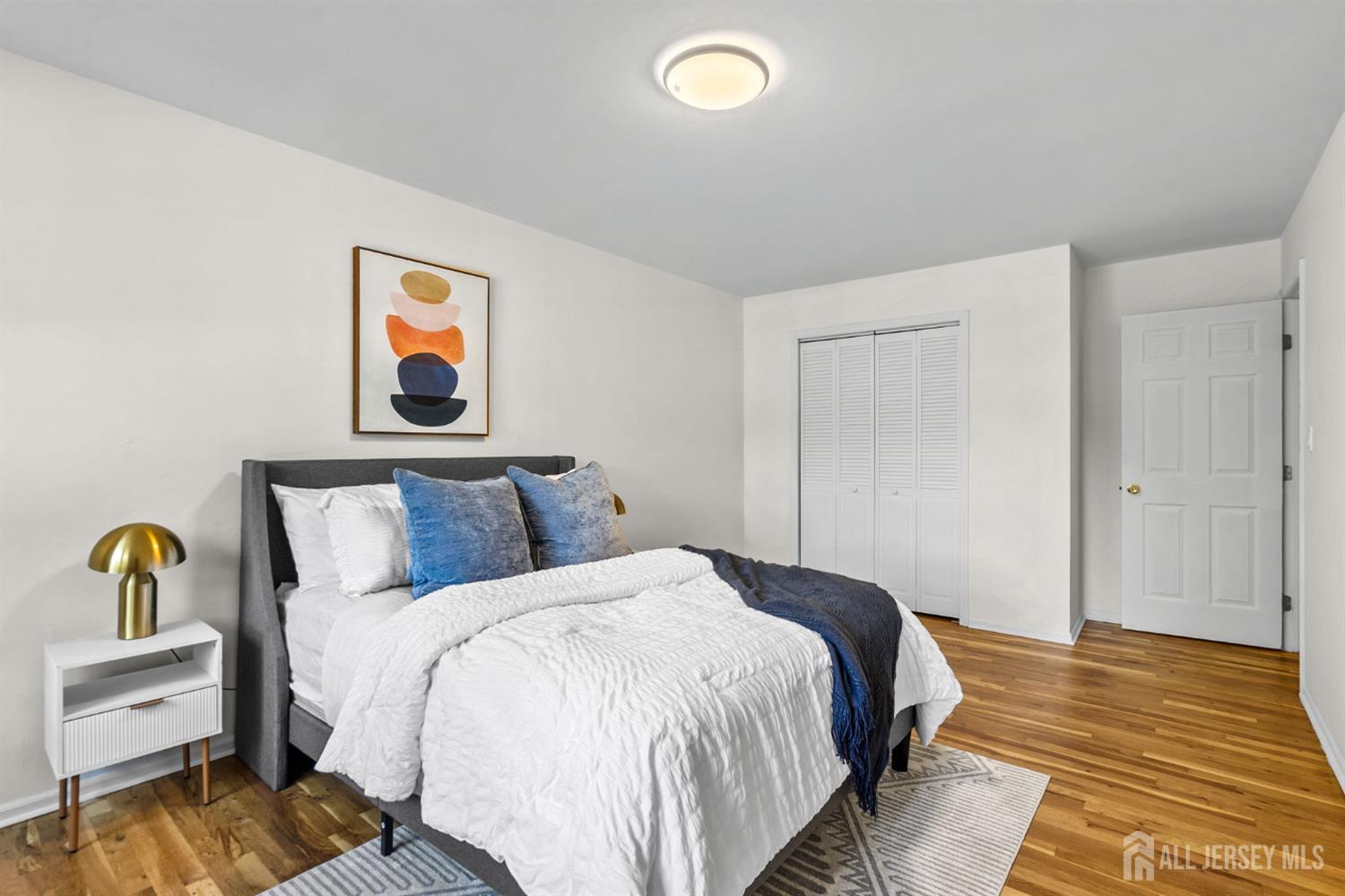 17 Meredith Road Edison, NJ 08817 - Photo 19 of 37