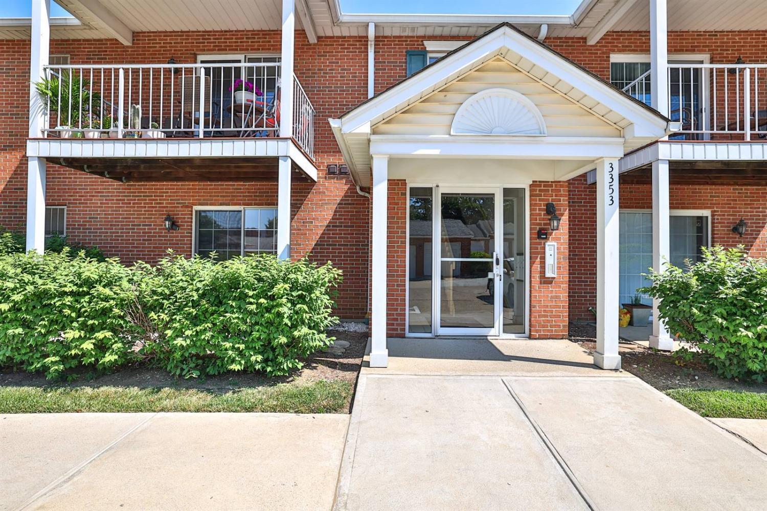 3353 Alpine Place, Unit 11 Cheviot, OH 45211 - Photo 3 of 26