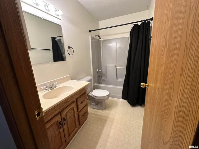 $309,000 | 3456 Giant City Road, Makanda, IL 62958