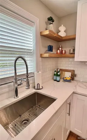 $4,195 | 417 Wenneker Drive, Ladue, MO 63124