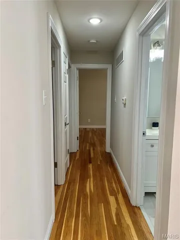 $4,195 | 417 Wenneker Drive, Ladue, MO 63124