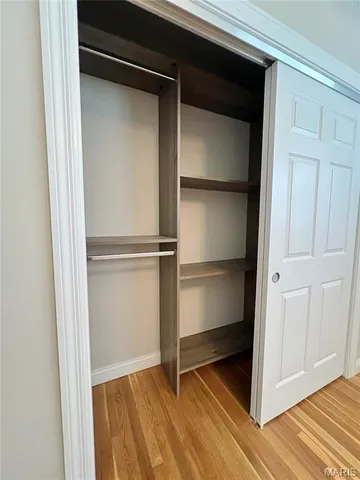 $4,195 | 417 Wenneker Drive, Ladue, MO 63124