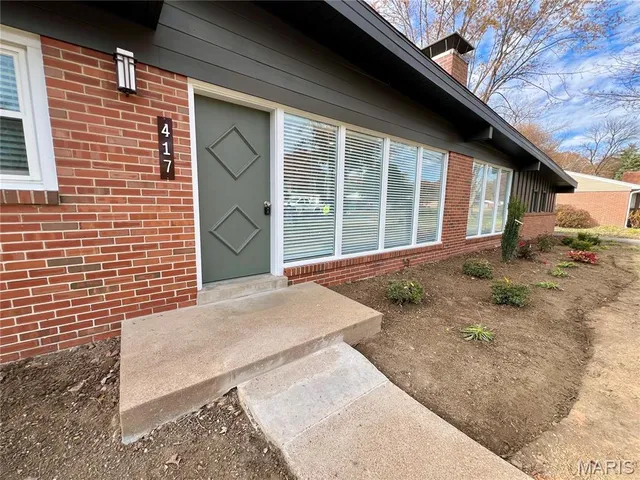 $4,195 | 417 Wenneker Drive, Ladue, MO 63124