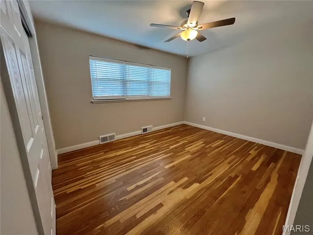 $4,195 | 417 Wenneker Drive, Ladue, MO 63124