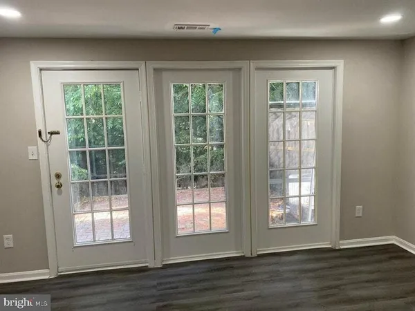 $3,100 | 13511 Ambassador Drive, Unit 13511, Germantown, MD 20874