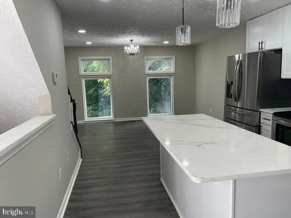 $3,100 | 13511 Ambassador Drive, Unit 13511, Germantown, MD 20874