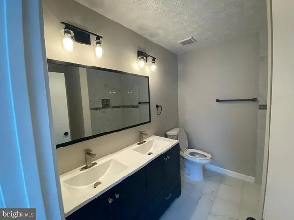 $3,100 | 13511 Ambassador Drive, Unit 13511, Germantown, MD 20874