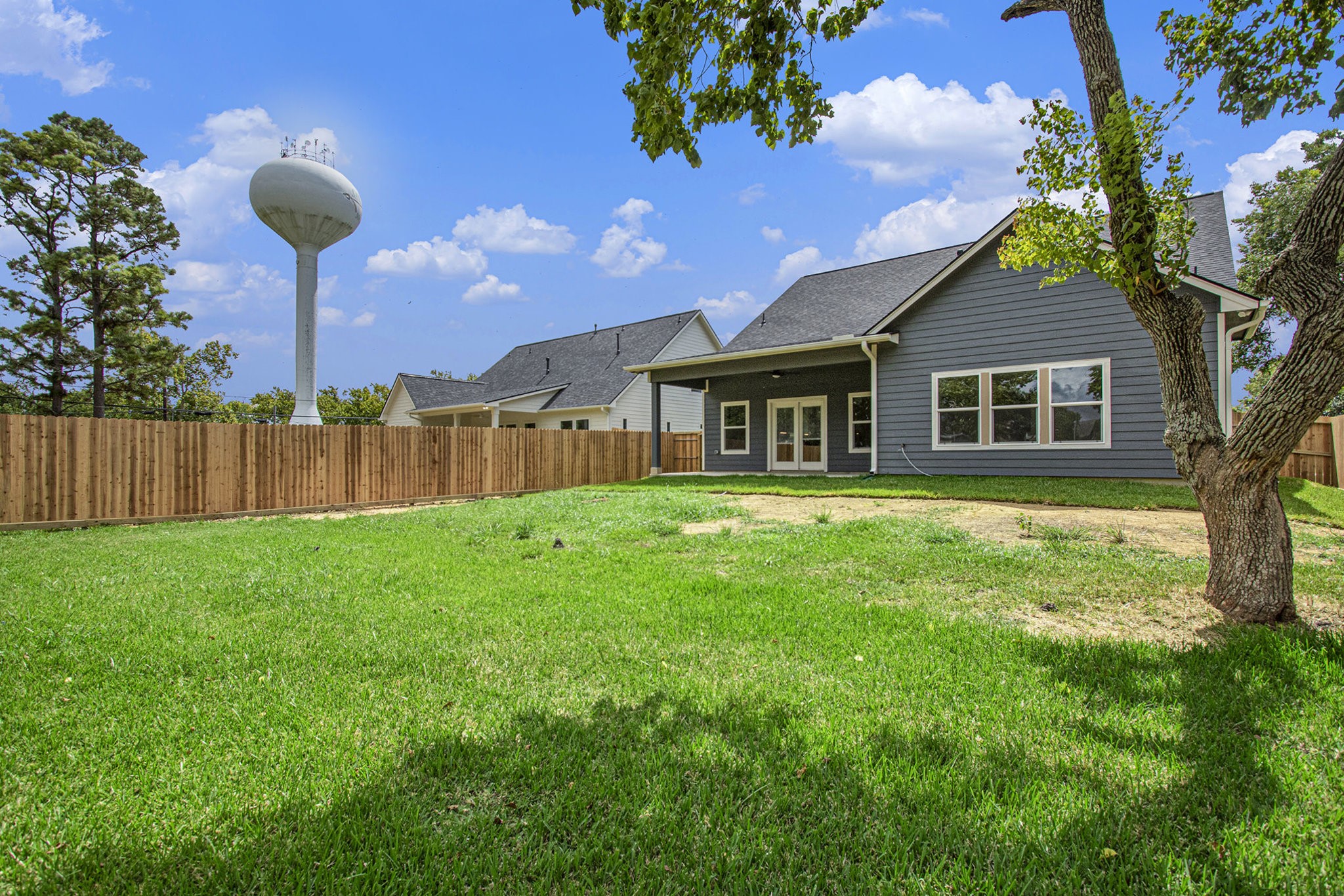 3810 Jackson Street Santa Fe, TX 77517 - Photo 29 of 29 LARGE BACKYARD