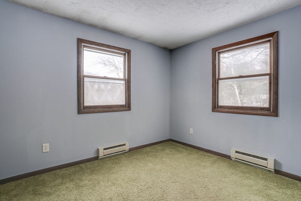 170 State Phillipston, MA 01331 - Photo 13 of 26 Gallery Image 13