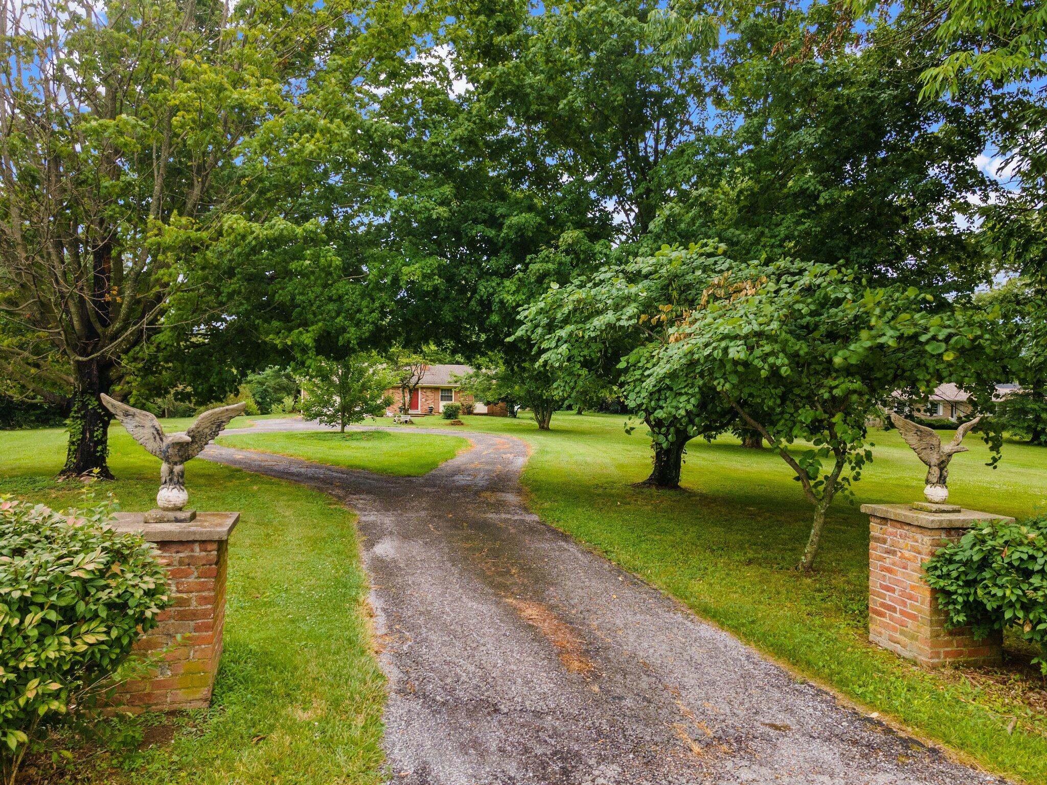 1059 Bethlehem Road Paris, KY 40361 - Photo 2 of 17 DJI_0253