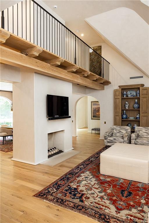 300 Blackland Road Northwest Atlanta, GA 30342 - Photo 9 of 75 Gallery Image 9