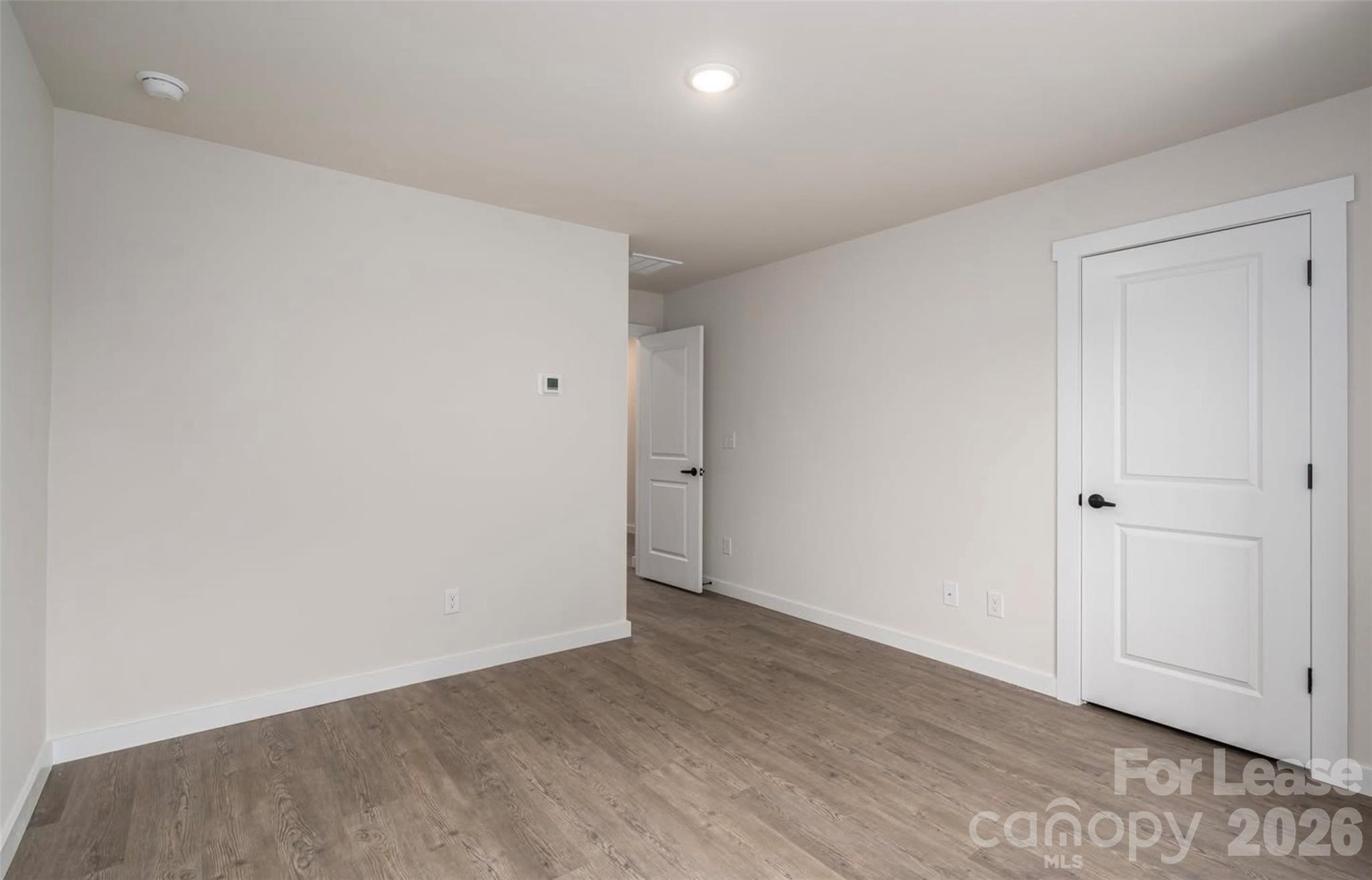 800 28th Street Southwest Hickory, NC 28602 - Photo 7 of 9