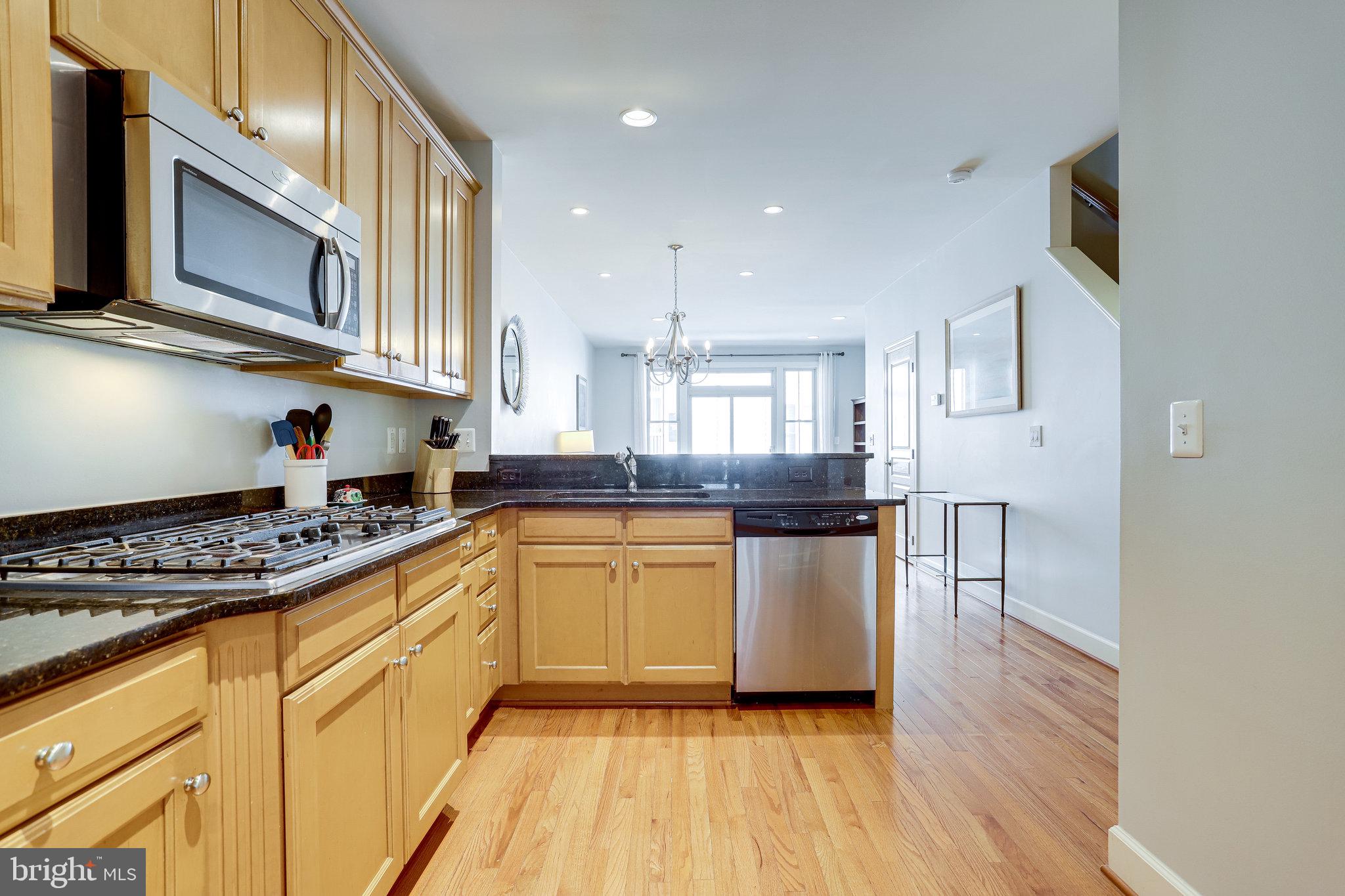 3333 Kemper Road Arlington, VA 22206 - Photo 12 of 43 Gallery Image 12
