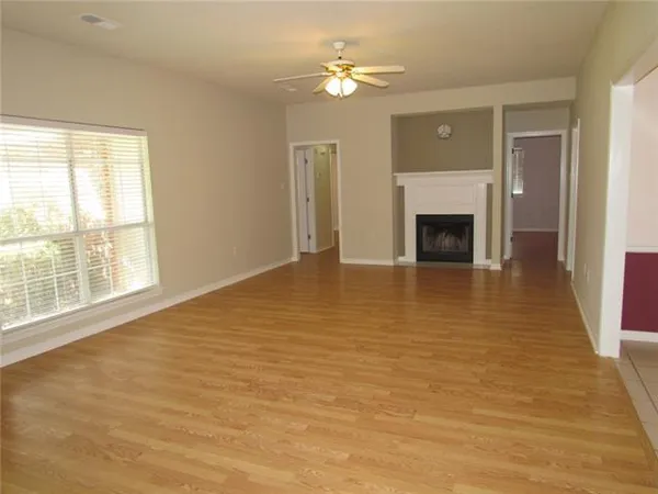 $1,800 | 605 Armand Street, Mandeville, LA 70448