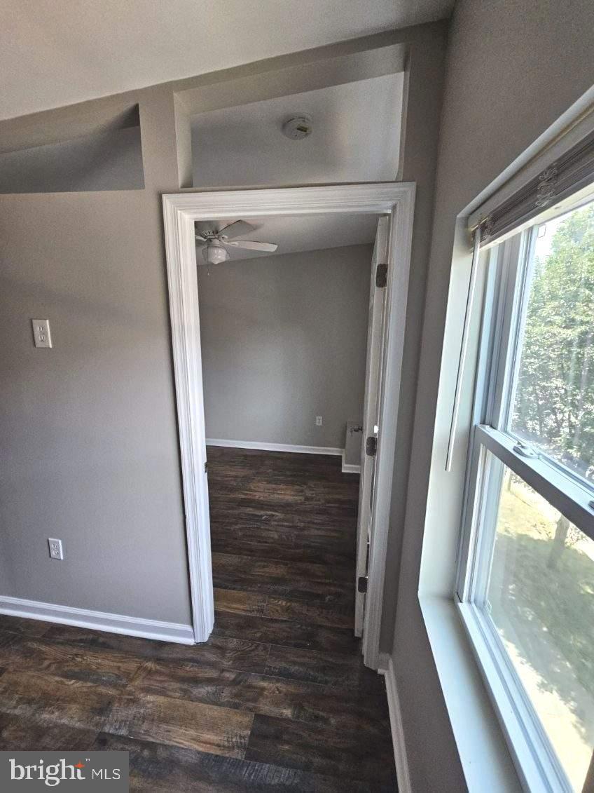 3603 4th Street Baltimore, MD 21225 - Photo 14 of 20