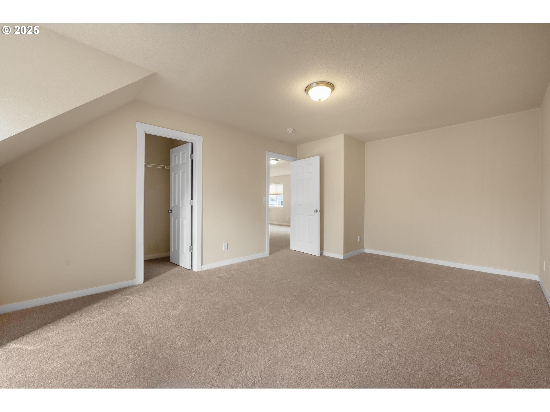 10797 Southwest Washington Street Portland, OR 97225 - Photo 41 of 48 a view of empty room