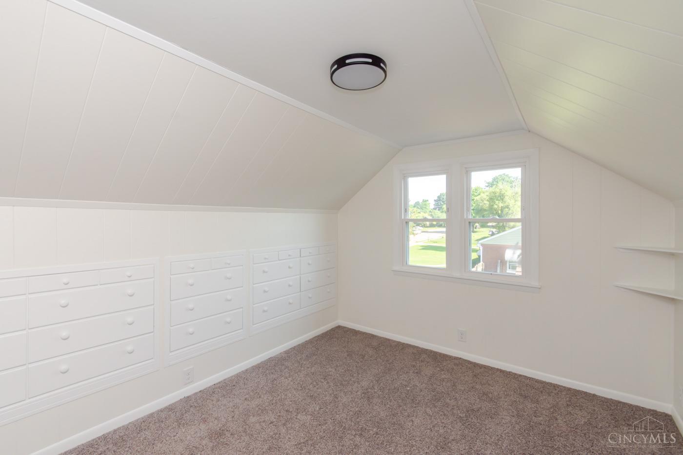 113 Gideon Road Middletown, OH 45044 - Photo 17 of 35